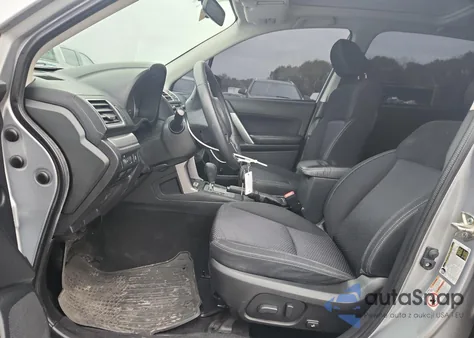 2017 Subaru Forester 2.5I Premium из США, поврежденный, VIN JF2SJAEC2HH809996